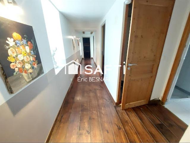 Vente Maison 14 pièces 278 m2 Sammarçolles