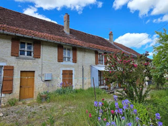Vente Maison 14 pièces 280 m2 Gevrolles