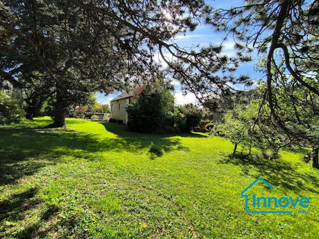 Vente Maison 14 pièces 290.6 m2 Guerville