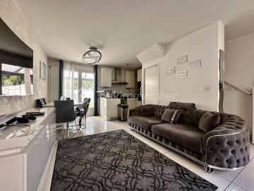 Vente Maison 14 pièces 216 m2 Stains