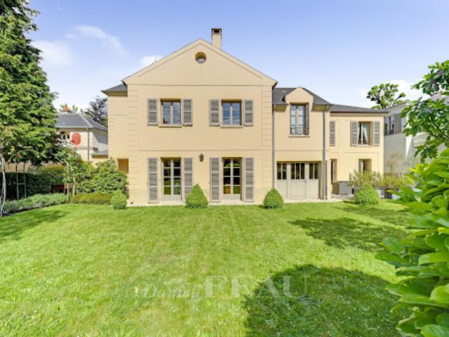 Vente Maison 14 pièces 340 m2 Versailles