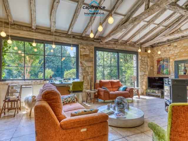 Vente Maison 14 pièces 345 m2 Sainte Sabine Born