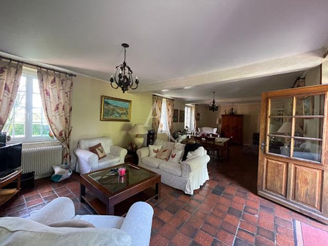 Vente Maison 14 pièces 348.5 m2 Gournay en Bray