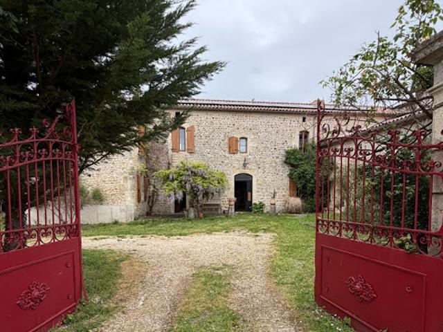 Vente Maison 14 pièces 361 m2 La Tâche