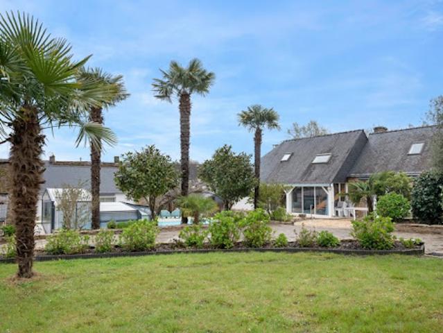 Vente Maison 14 pièces 366 m2 Saint Lyphard