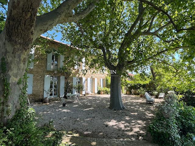 Vente Maison 14 pièces 380 m2 Lambesc