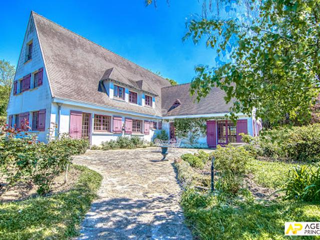 Vente Maison 14 pièces 395.9 m2 Le chesnay