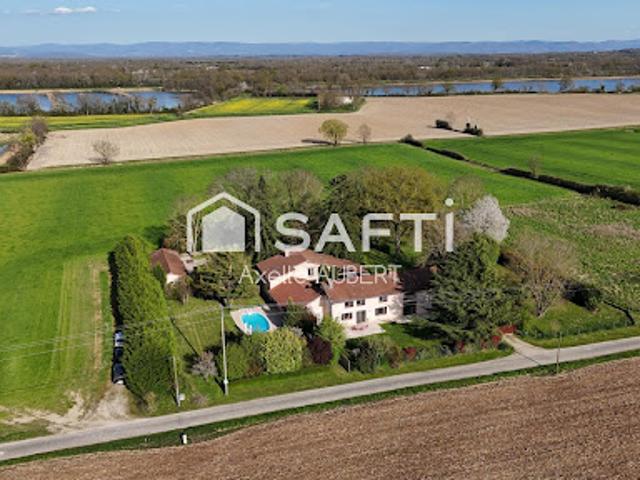 Vente Maison 14 pièces 399 m2 Saint Nizier le Désert