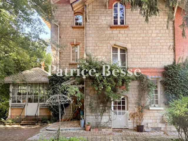 Vente Maison 14 pièces 317 m2 Senlis