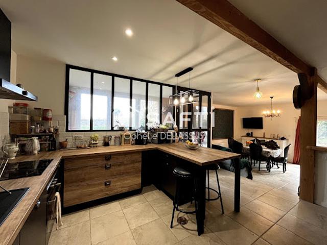 Vente Maison 14 pièces 325 m2 Masseret