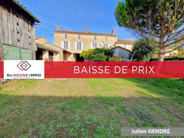 Vente Maison 14 pièces 337 m2 Brioux sur Boutonne