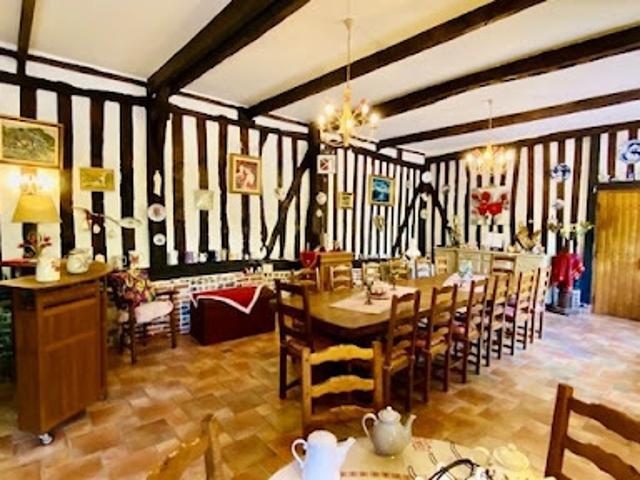 Vente Maison 14 pièces 339 m2 Beuzeville