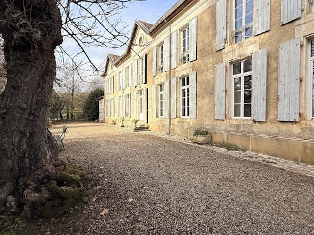 Vente Maison 14 pièces 471 m2 Orgedeuil