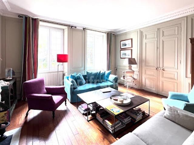 Vente Maison 14 pièces 475 m2 Mareuil sur Ay