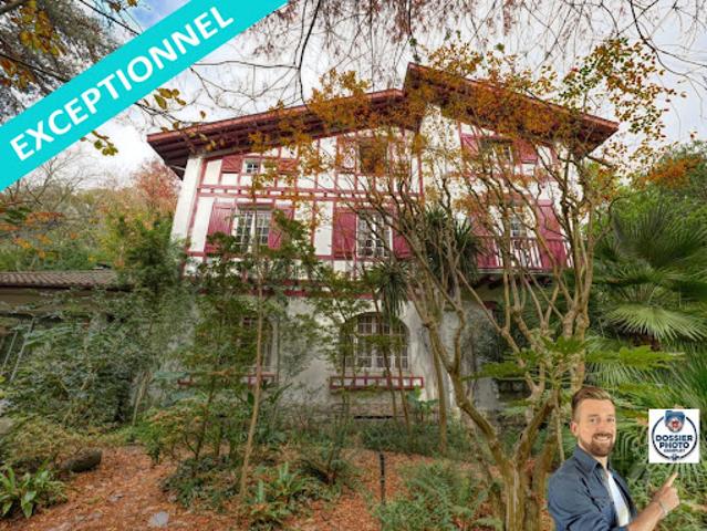 Vente Maison 14 pièces 400 m2 Peyrehorade