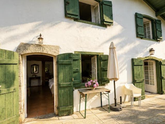 Vente Maison 14 pièces 402 m2 Urt