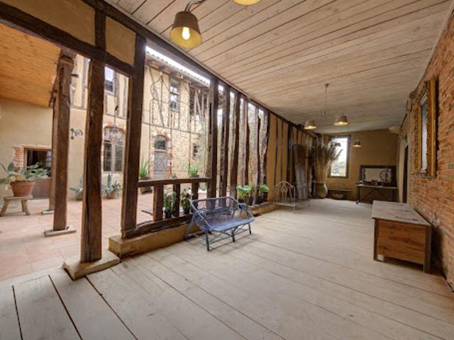 Vente Maison 14 pièces 420 m2 Gimont