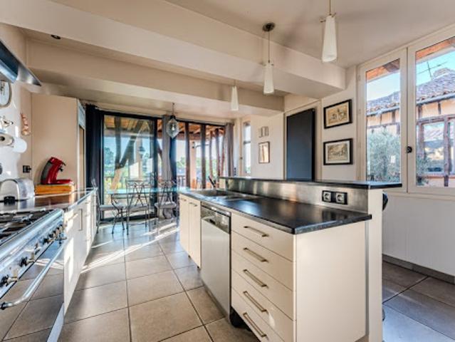 Vente Maison 14 pièces 420 m2 Gimont
