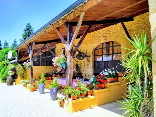 Vente Maison 14 pièces 520 m2 Villefranche du Périgord
