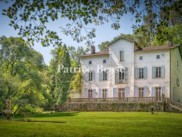 Vente Maison 14 pièces 650 m2 Sainte Croix Volvestre