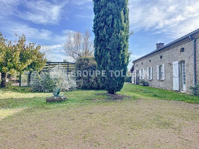 Vente Maison 14 pièces 680 m2 Drémil Lafage