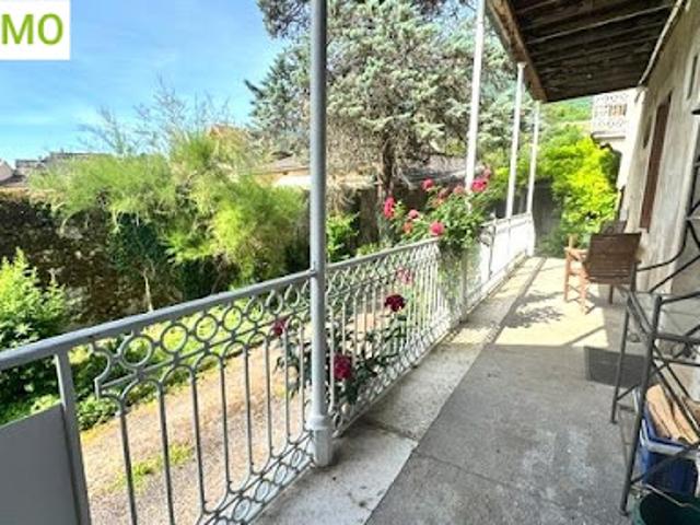 Vente Maison 6 pièces 159 m2 Virieu le Grand