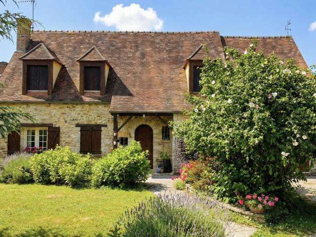 VENTE MAISON 150 M2 SAINT SAUVEUR SUR ECOLE