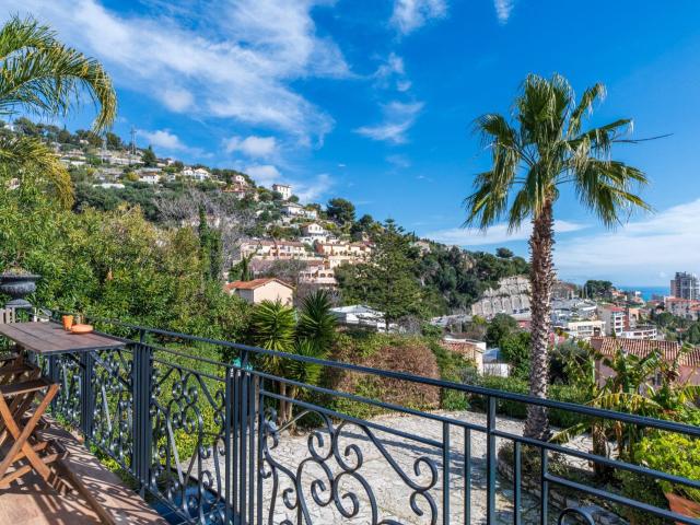 vente maison 5 Pièce s 150m² Beausoleil