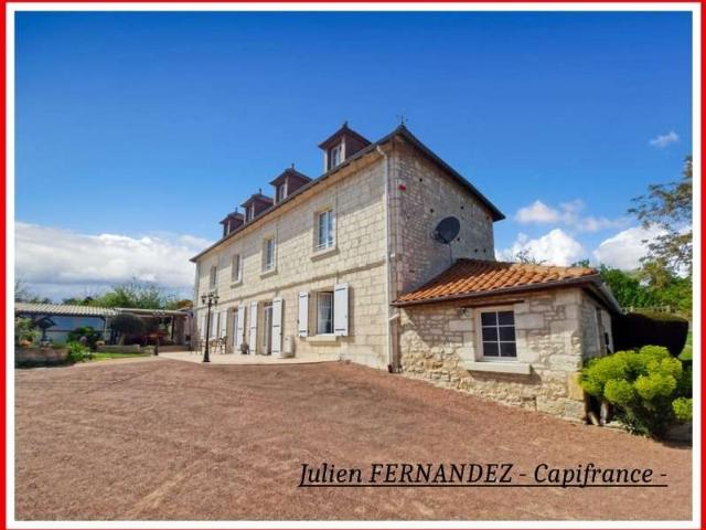 Vente maison 15 pièces Courcoué 37