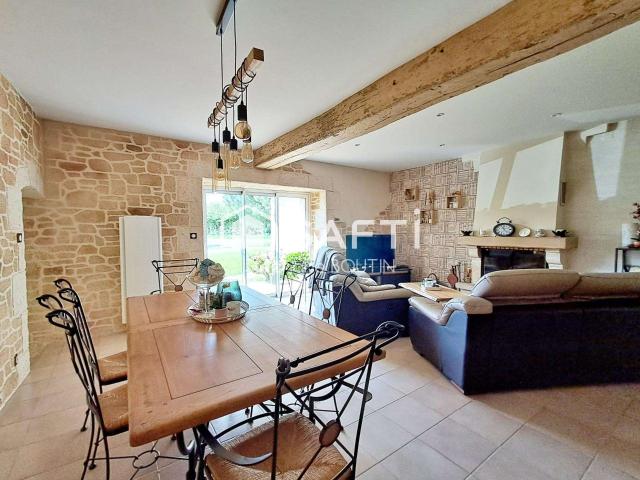 Vente maison 15 pièces Cezais 85