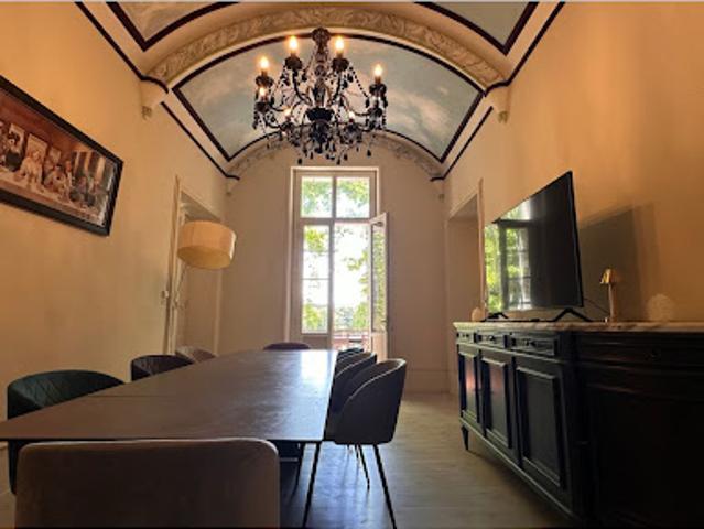 Vente Maison 15 pièces 1500 m2 Saint Restitut