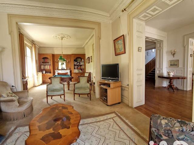 Vente Maison 15 pièces 270 m2 Terrasson Lavilledieu