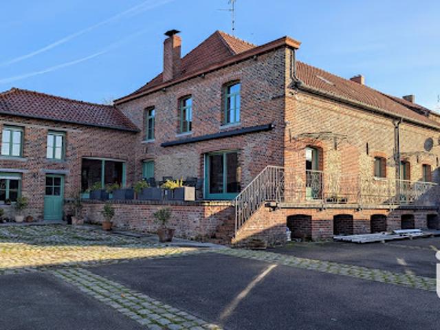 Vente Maison 15 pièces 295 m2 Hergnies
