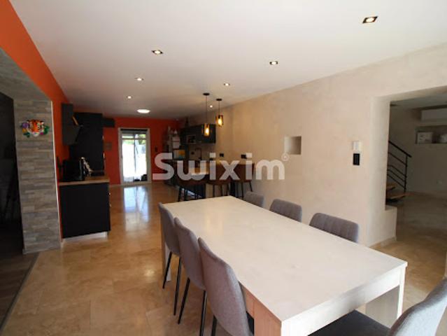 Vente Maison 15 pièces 210 m2 Le Deschaux