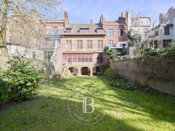 Vente Maison 15 pièces 350 m2 La Madeleine