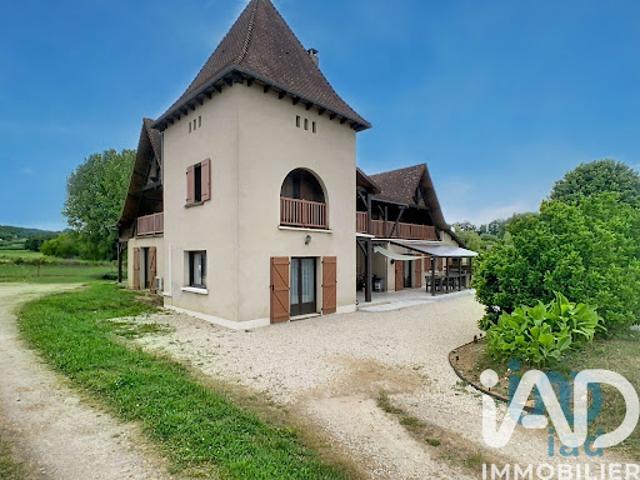 Vente Maison 15 pièces 305 m2 Montignac