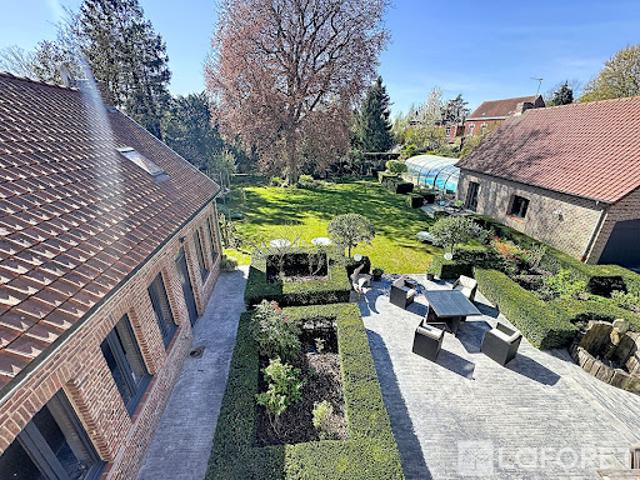 Vente Maison 15 pièces 333.6 m2 Saint Venant