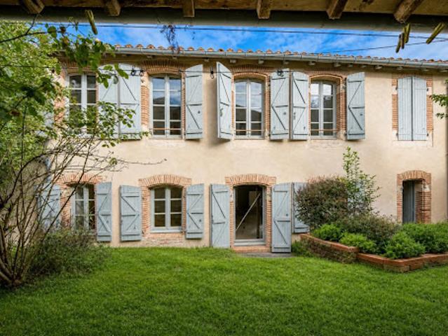 Vente Maison 15 pièces 333 m2 Cologne