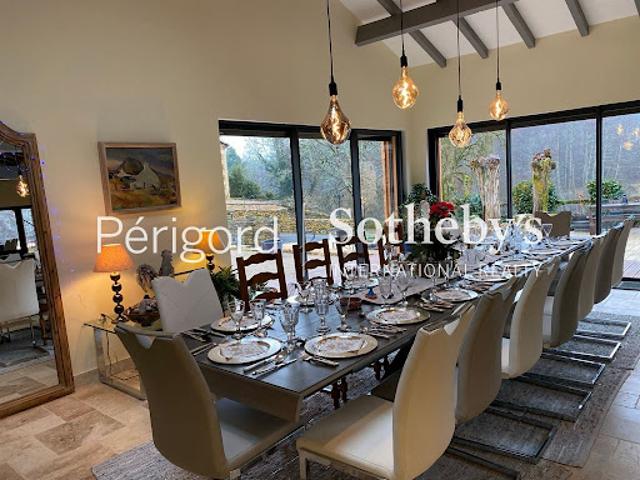 Vente Maison 15 pièces 449 m2 Les Eyzies