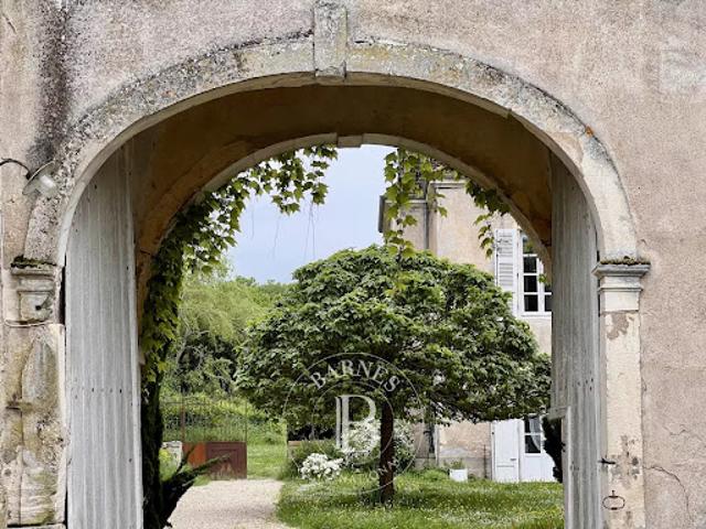 Vente Maison 15 pièces 404 m2 Givry