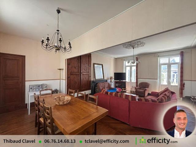 Vente Maison 15 pièces 416 m2 Saint Cybardeaux