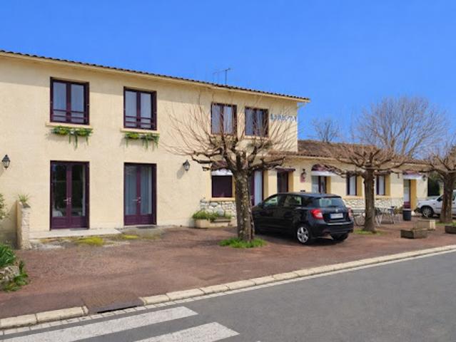 Vente Maison 15 pièces 428 m2 Saint Romain