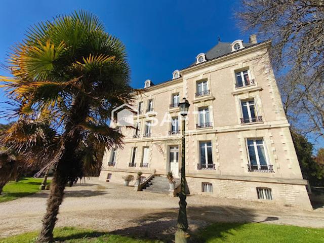 Vente Maison 15 pièces 550 m2 Loudun