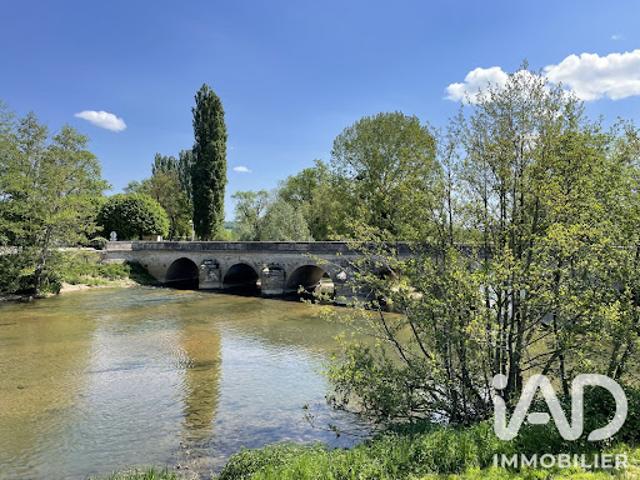 Vente Maison 15 pièces 500 m2 Pacy sur Armançon