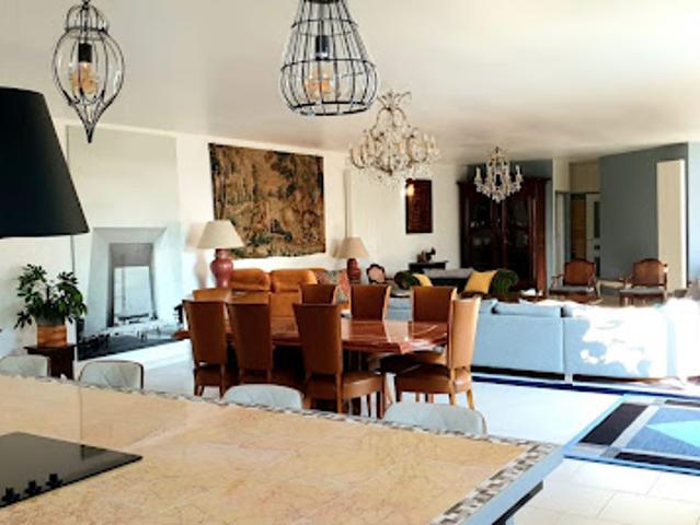 Vente Maison 15 pièces 700 m2 Crosville la Vieille