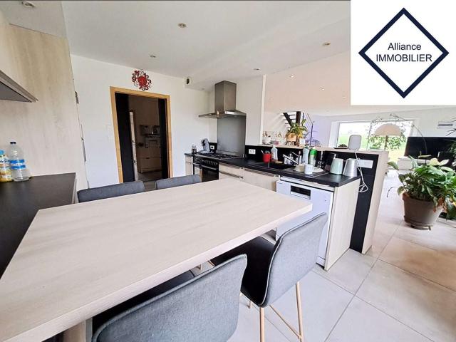 Vente maison 16 pièces Montauban de Bretagne 35