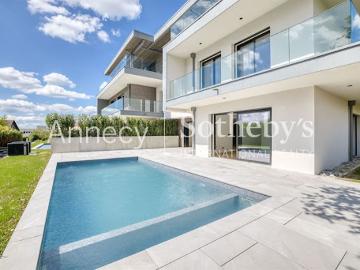Vente Maison 16 pièces 217 m2 Annecy le Vieux