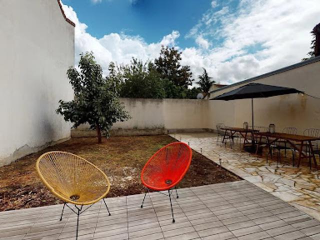 Vente Maison 16 pièces 215 m2 Villejuif