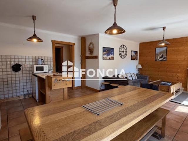 Vente Maison 16 pièces 310.6 m2 La Giettaz