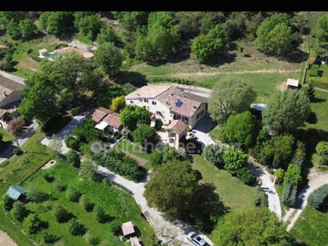 Vente Maison 16 pièces 338 m2 Mallemoisson
